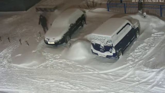 прокалывает колёса автомобилей смотреть онлайн