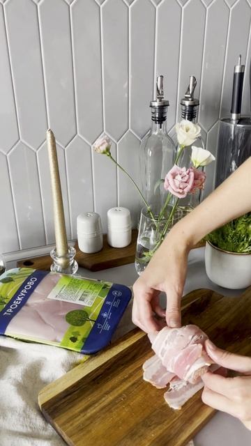 Фаршируем грудку сыром и вялеными помидорами