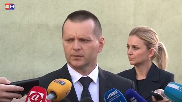 Mup nabavlja nove uniforme смотреть онлайн
