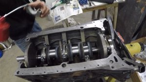 Собираем двигатель ом 611 в мерседес Спринтер.