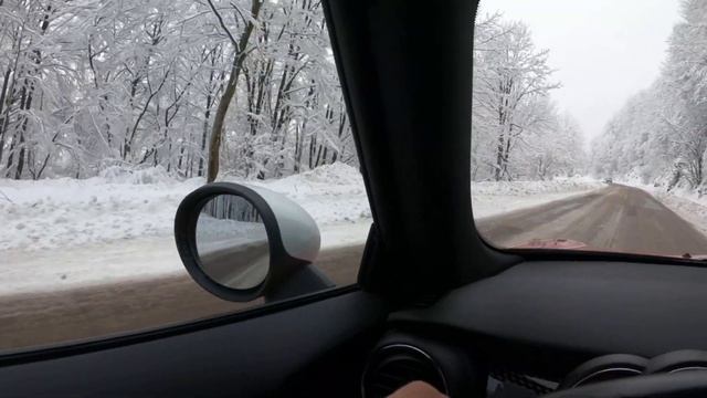 Mini Cooper S f56 Snow ride смотреть онлайн