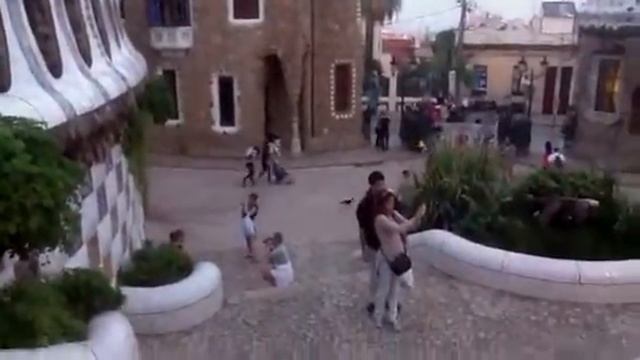Parc Guell смотреть онлайн