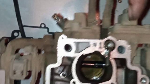 Démontage et remontage carburateur Weber à double corps , ralenti ,moteur 1,4 énergie смотреть онлайн