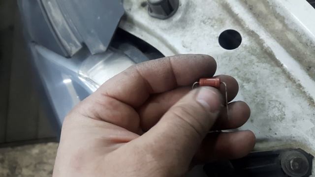 После установки LED ламп горит ближний свет вместе с дальним. смотреть онлайн