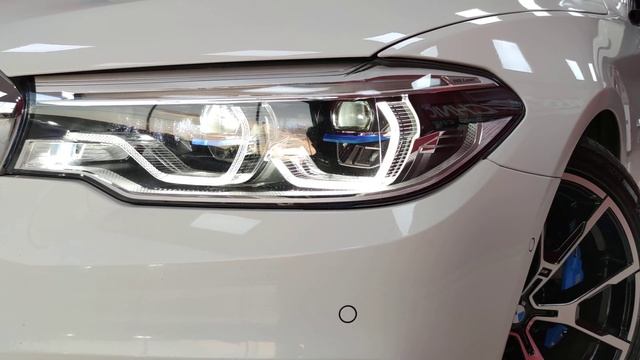 BMW G30 5 Serisi Adaptif Laser Far Uygulama смотреть онлайн