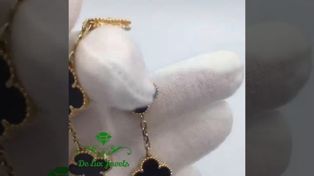 Золотой браслет с натуральным черным ониксом смотреть онлайн