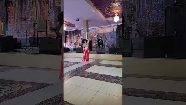 Evgeny Strelnikov - Dancing to Live Solo Tabla - Alena смотреть онлайн