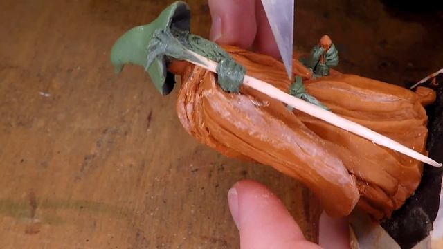 Sculpting a 75mm Gandalf Miniature! смотреть онлайн