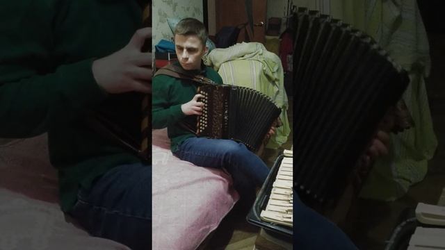 українські пісні на гармоні. смотреть онлайн