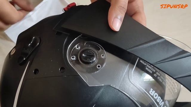 Steelbird SBH-33 ARM Helmet Unboxing смотреть онлайн