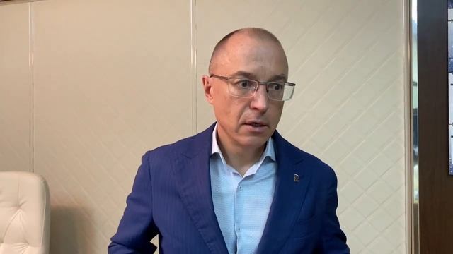 Василий Гвоздев вбил гвоздь в портфель бюрократа смотреть онлайн