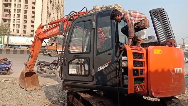 tata Hitachi ex70 super plus service смотреть онлайн