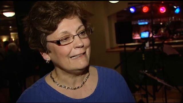 Silveria, Burke Win Madison School Board Seats смотреть онлайн