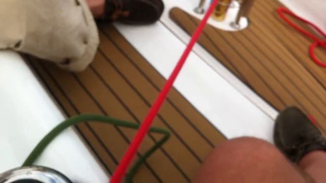 Maxus 28: using the genoa winch to trim the mainsail | Northman Sailing смотреть онлайн
