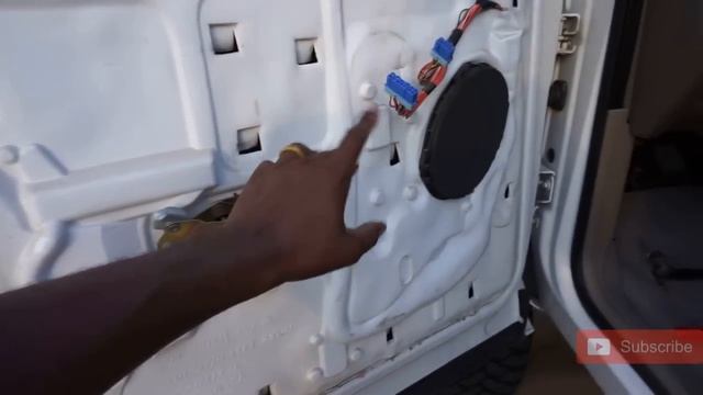 INSTALLING NEW SPEAKERS IN THE 3RD GEN CUMMINS! смотреть онлайн