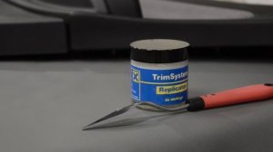 Как убрать царапину на мягком пластике в салоне автомобиля?