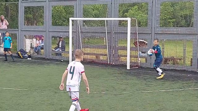 ФУТБОЛ г.НИКОЛАЕВ ДЮФШ ФК-2013 2:7 СДЮСШОР-2012 смотреть онлайн
