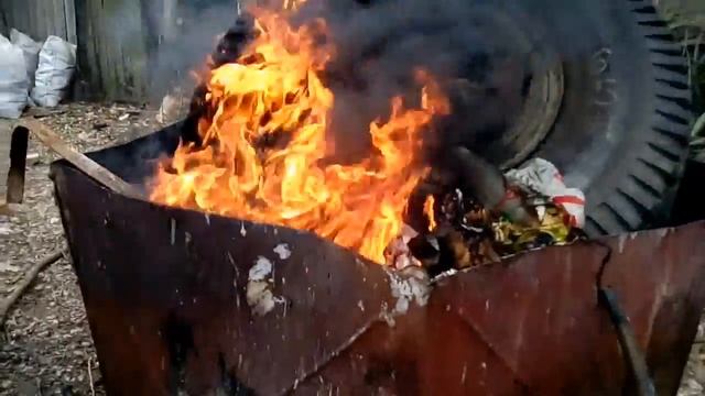 Обжиг на костре грузового колеса (часть 2) смотреть онлайн
