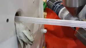 Экструзионная линия для производства шлангов из ПВХ