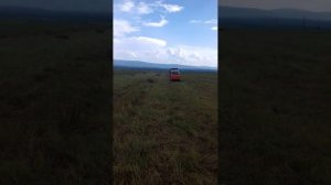 Пресс-подборщик 0890 в работе