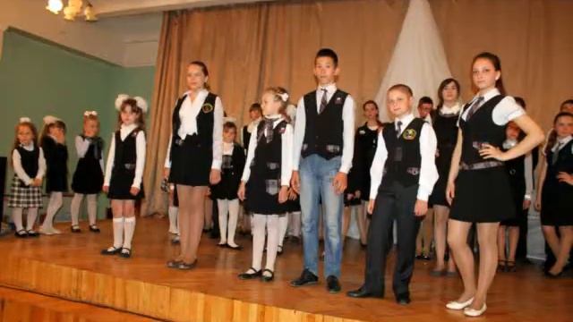 Школьная форма Золотоноша смотреть онлайн