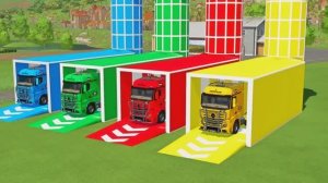 Разноцветные грузовики и разноцветные горки