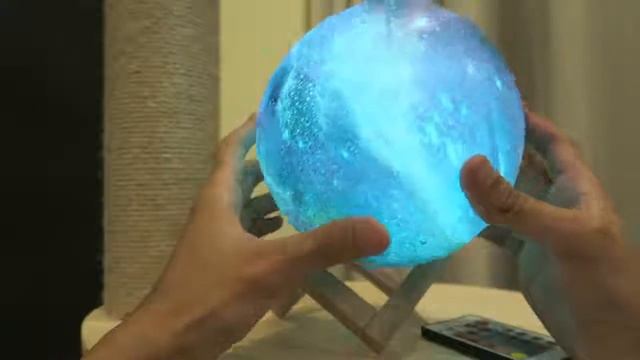 3D Printed Moon Lamp смотреть онлайн