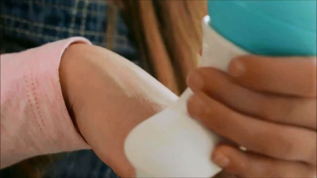 Smyths Toys -Crayola Colour and Erase Mat смотреть онлайн