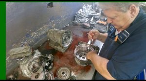 4L30E Disassembly