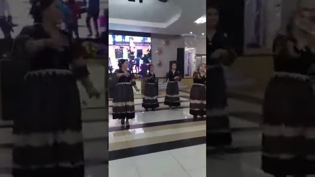 Мурат&Бегимай 14.11.18 Женелеринен ыр белек... смотреть онлайн