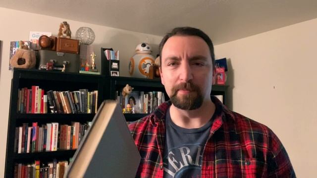 My Bookshelf Tour, Part 5 смотреть онлайн