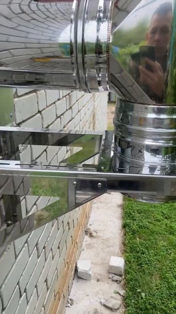 Дымоход по улице. С чего начать? Тройник, монтажка и консоли. смотреть онлайн