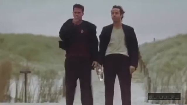 На небе,столько разговоров что а море смотреть онлайн