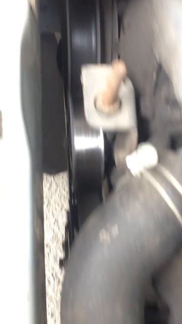 болтается шкив коленвала VQ20DE смотреть онлайн