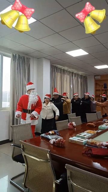 彩龙圣诞节12 25 #film #manufacturer #plants #good #packaging #制造业 #薄膜 #中国 #中国制造 #music