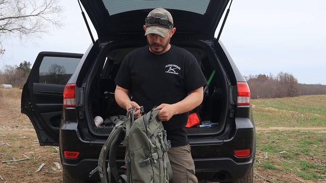 My first video and new Mystery Ranch backpack!! смотреть онлайн