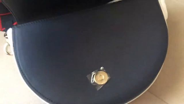 Tommy Hilfiger Women's Tommy Staple Saddle Cross-Body Bag