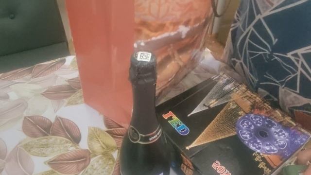 30 декабря 2022 г.Что-то настроение нет🤔🎄 смотреть онлайн