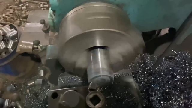 Genius Craftsman Make Wheel Wrench From old Axle Rod in manufactory смотреть онлайн
