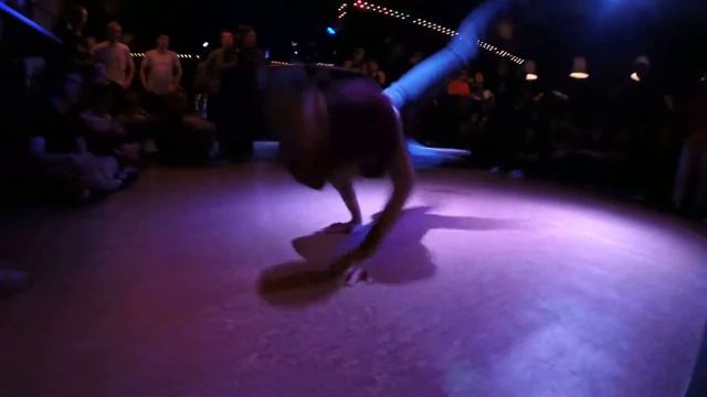B-boy MAH Vs B-boy MER Vs B-boy RUSON / Underground Flavor LilyBattle  Vol 2 / Краснодар / 2014