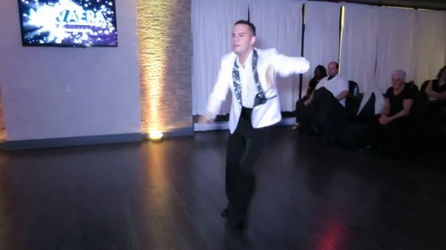 Adriano (Men Styling Solo) at the Novaera Social on January 13th 2017 смотреть онлайн