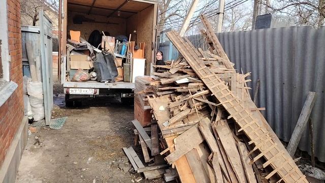 Ейск ! На дом сегодня едут только девочки и собрались газовики, немного о разном ! смотреть онлайн