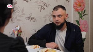 "Денег он так и не дал. Пока только обещает"