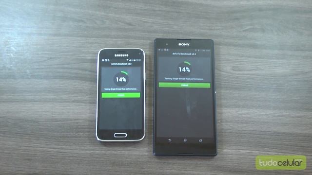 Comparativo: Xperia T2 Ultra vs Galaxy S5 mini | Tudocelular.com смотреть онлайн