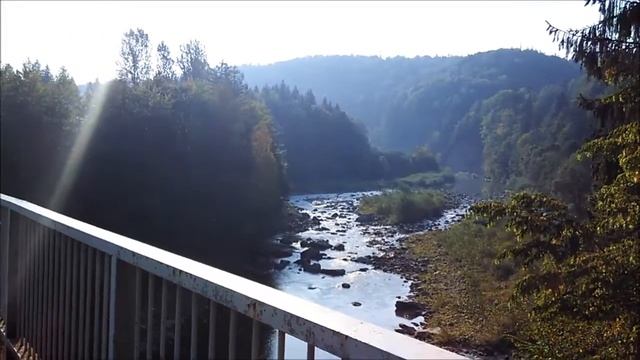 Yaremche Trip - Река Прут - Вид с моста