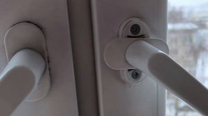 Разболталась ручка на пластиковом окне. Ремонт за 1 минуту!