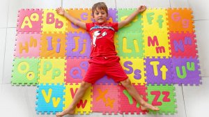 Английский алфавит с фруктами | Песня про алфавит для малышей