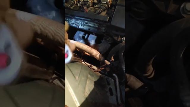 БМВ е46 330xi Снятие выпускных коллекторов с М54 , заменой их от М52 с Е38. смотреть онлайн