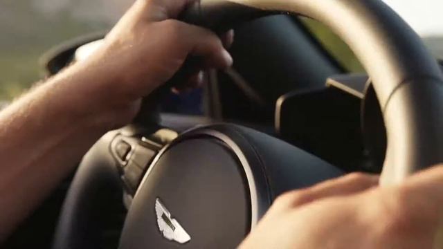 The new Aston Martin DBS Superleggera смотреть онлайн