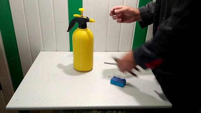 не многие знают как делать пеногенератор из опрыскивателя.